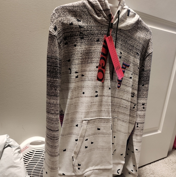 Hugo Boss pants and hoodie $200 - Picture 2 of 3